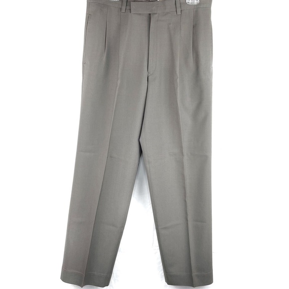 EUC-VINTAGE NEWMAN Double Pleated Front Dress slacks Pants in Gray Size 34x32 - Picture 1 of 9